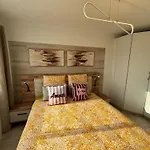 דירה Luxury Stay, Proche Gare & Sanctuaire, Climatisation לורדה