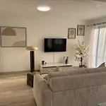 דירה Luxury Stay, Proche Gare & Sanctuaire, Climatisation לורדה