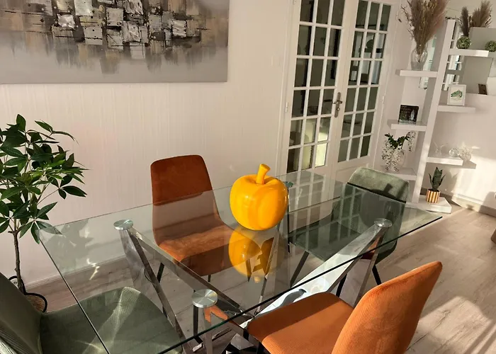 Appartement Luxury Stay, Proche Gare & Sanctuaire, Climatisation *