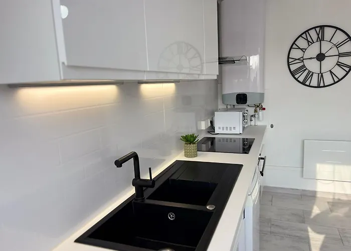 Luxury Stay, Proche Gare&sanctuaire, Climatisation Appartement *