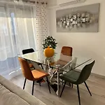 Luxury Stay, Proche Gare & Sanctuaire, Climatisation Apartmán Lurdy