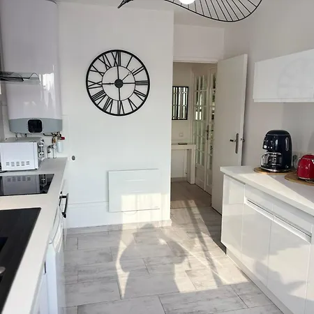 Luxury Stay, Proche Gare & Sanctuaire, Climatisation Apartmán Lurdy